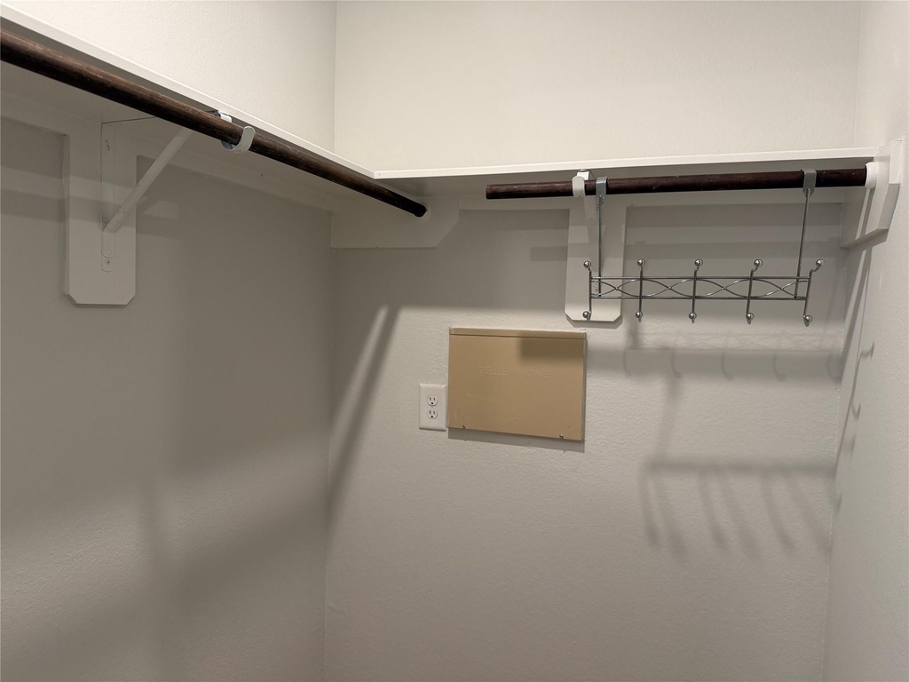 958 Road 5702 - Photo 22
