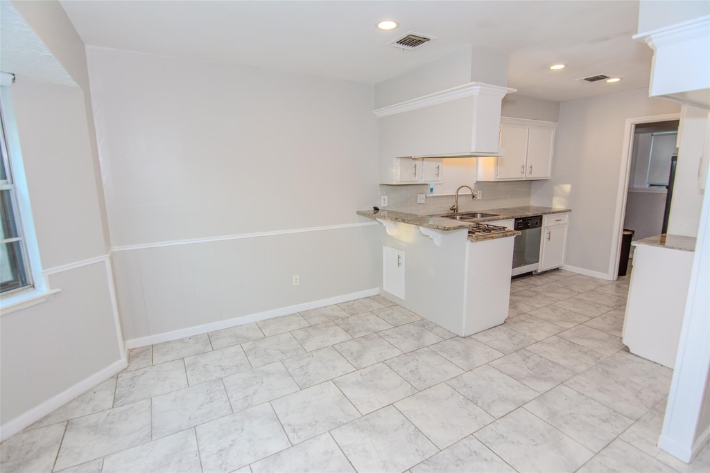 116 White Cedar Street - Photo 2