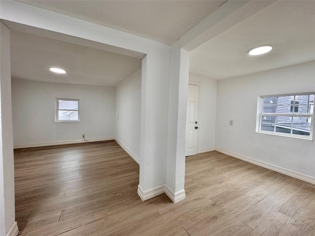 27 Norwood St - Photo 1