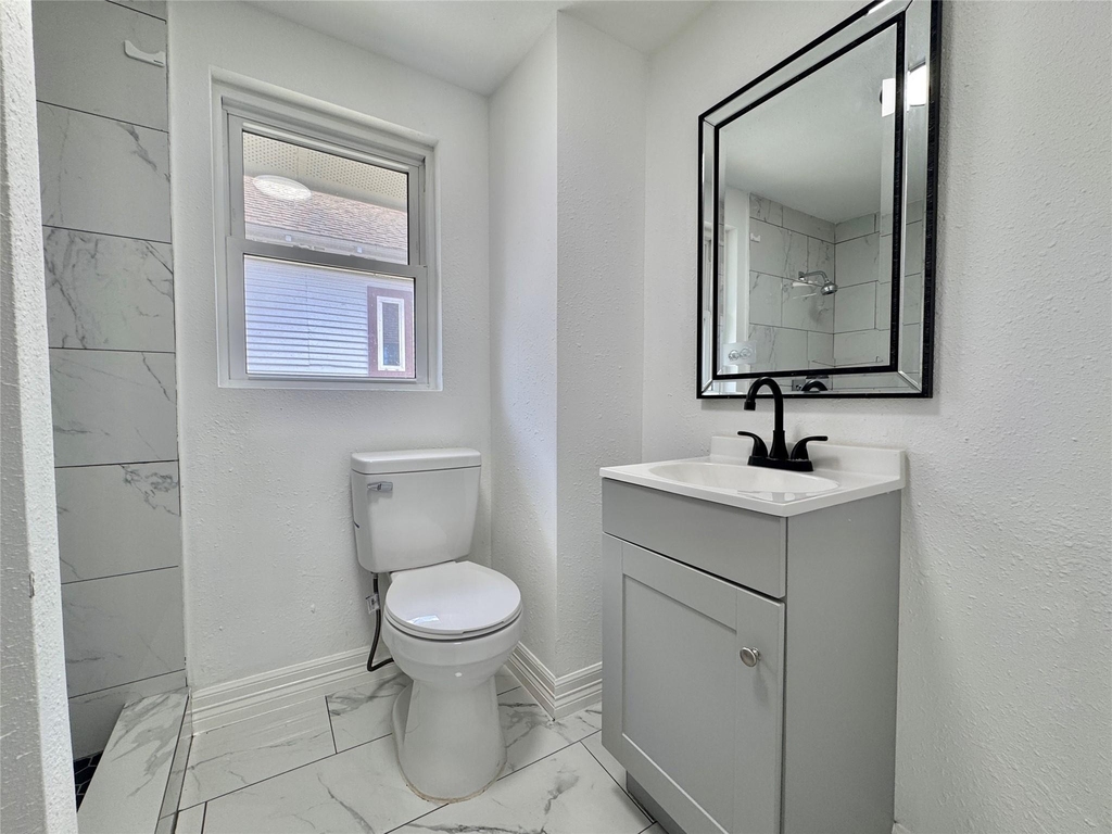 27 Norwood St - Photo 8