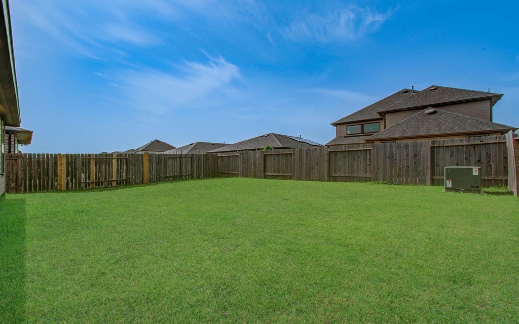 28511 Eli Eagle Street - Photo 34