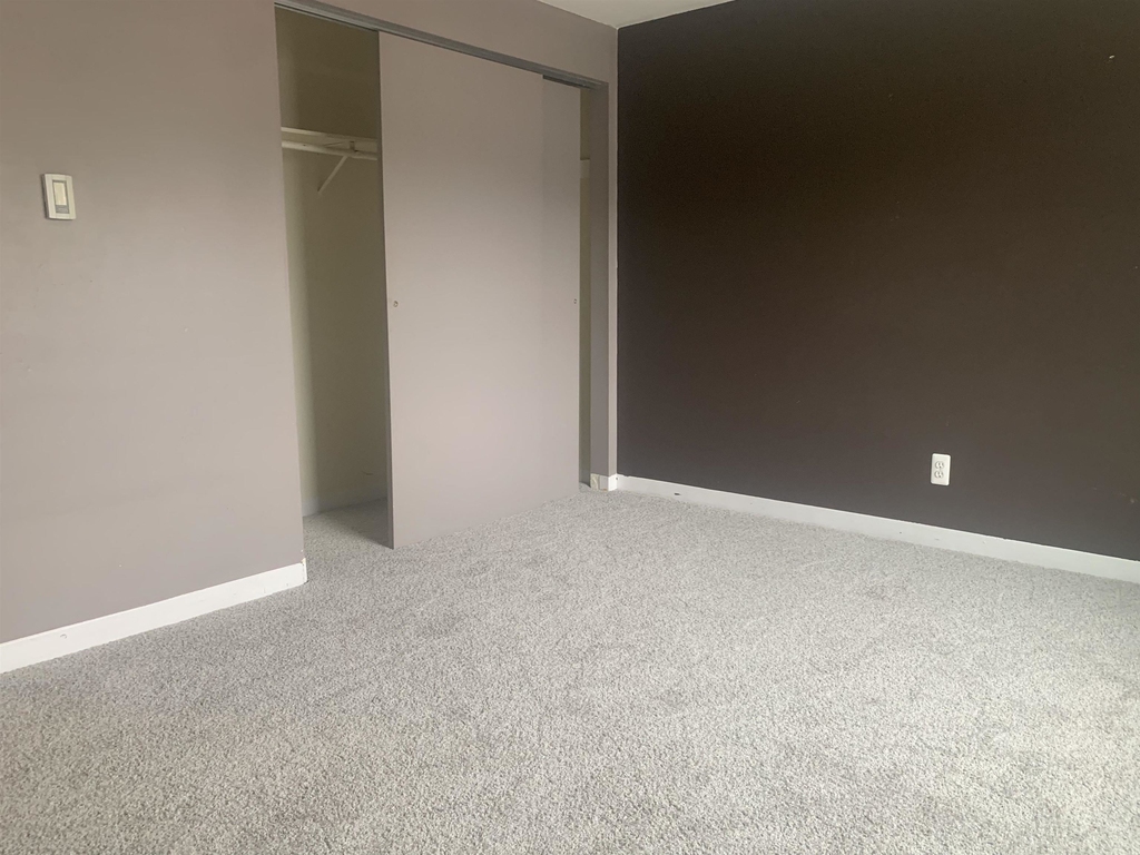 616 Portland - Photo 12