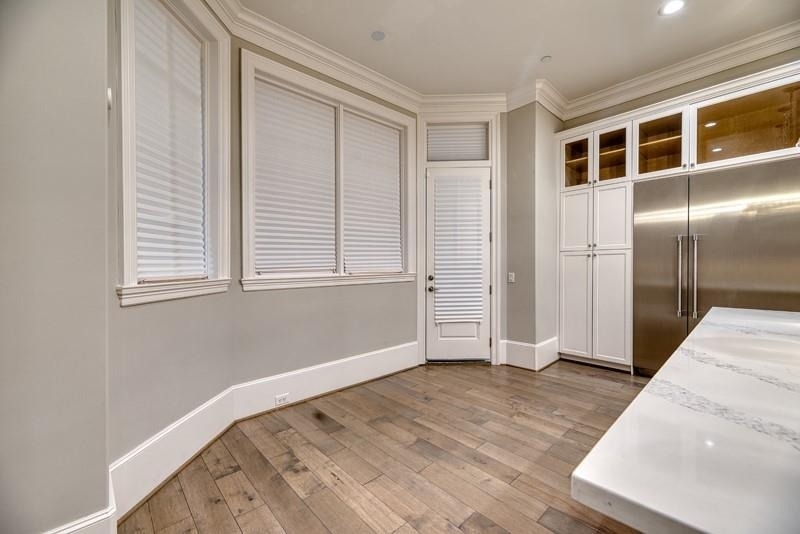 1913 Revere Street - Photo 8