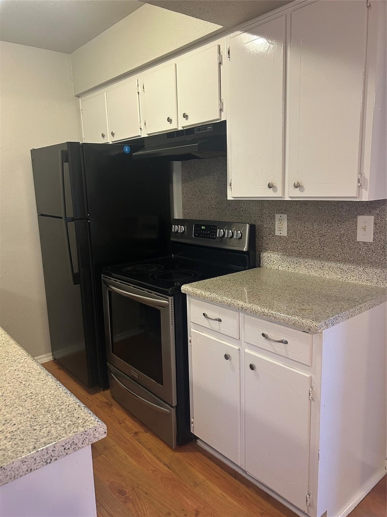 1518 East Avenue - Photo 6