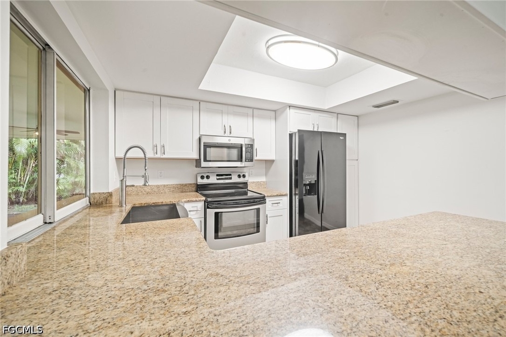 210 Ne 10th Avenue - Photo 17