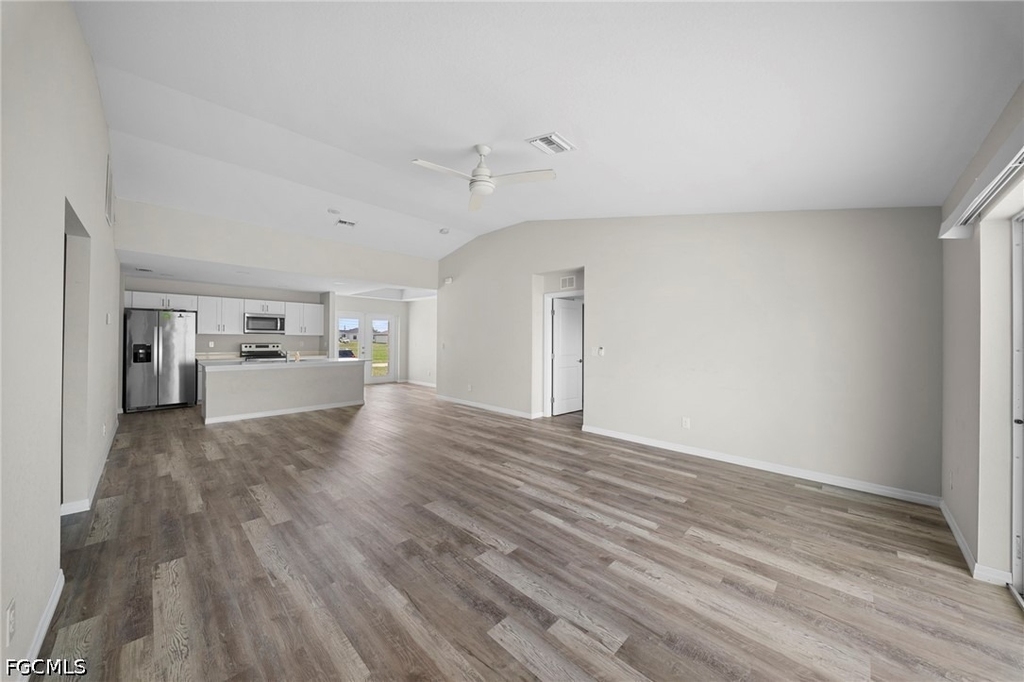 202 Nw 25th Place - Photo 11