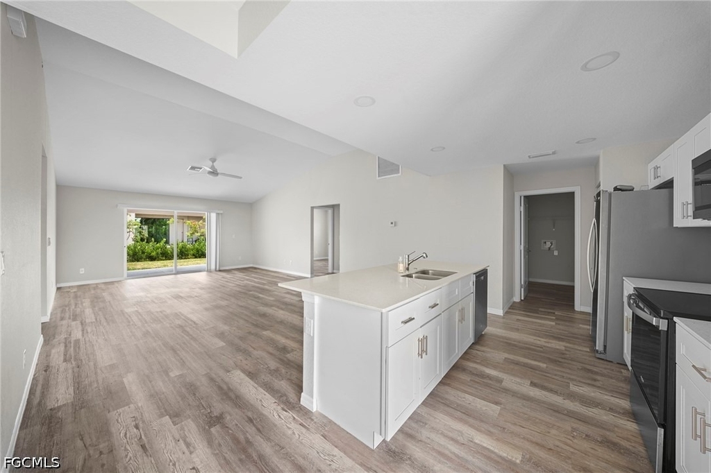 202 Nw 25th Place - Photo 4