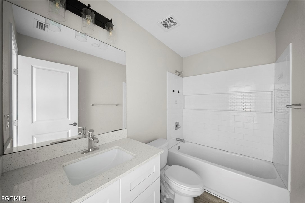 202 Nw 25th Place - Photo 19