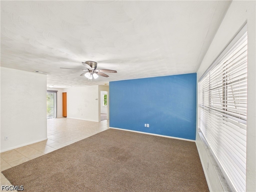 18541 Iris Road - Photo 2