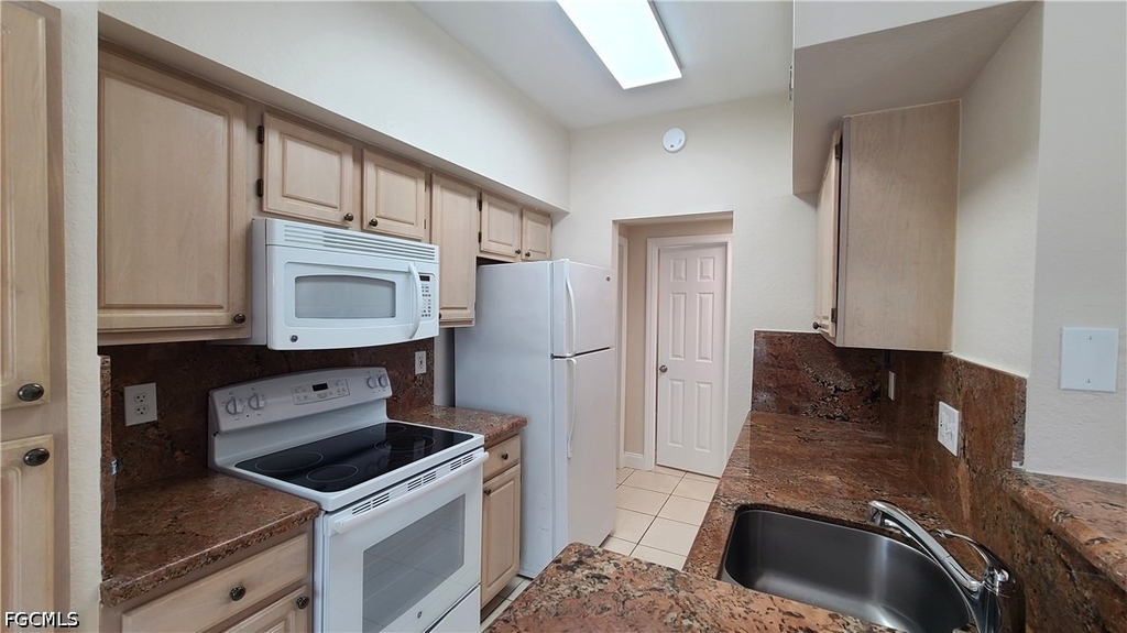 23500 Walden Center Drive - Photo 8