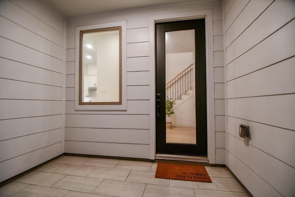 4403 Greeley Street - Photo 2