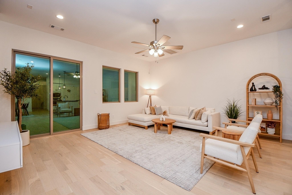 4403 Greeley Street - Photo 11