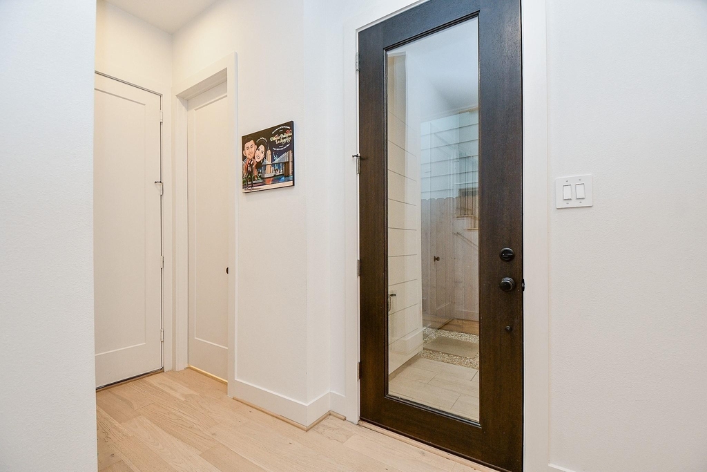 4403 Greeley Street - Photo 3
