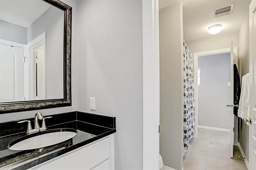 5329 Petty Street - Photo 16
