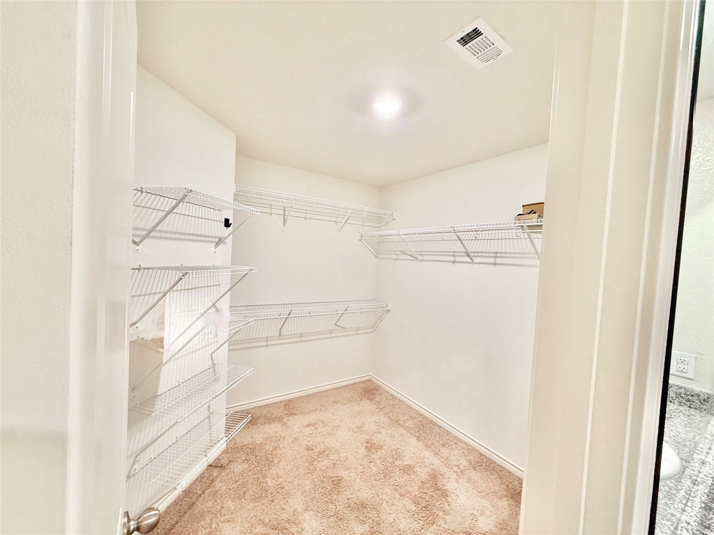 521 Locksley Cove - Photo 14