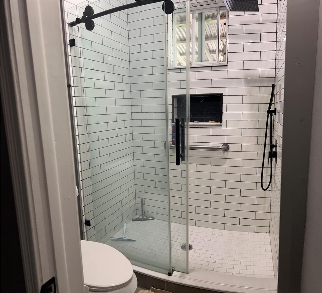 1233 Morris Street - Photo 9