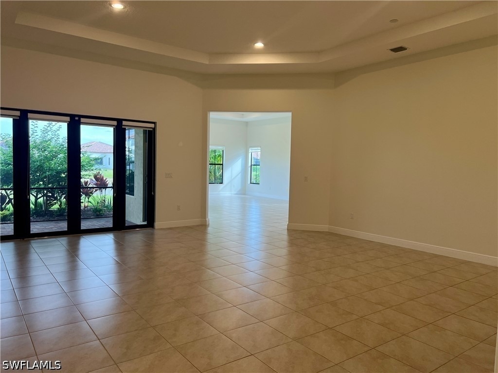 5226 Ferrari Avenue - Photo 2