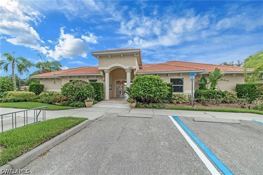 7892 Sanctuary Circle - Photo 33