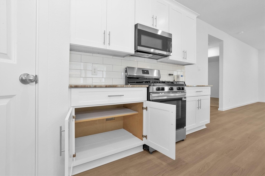 3518 Grassland Dr - Photo 9