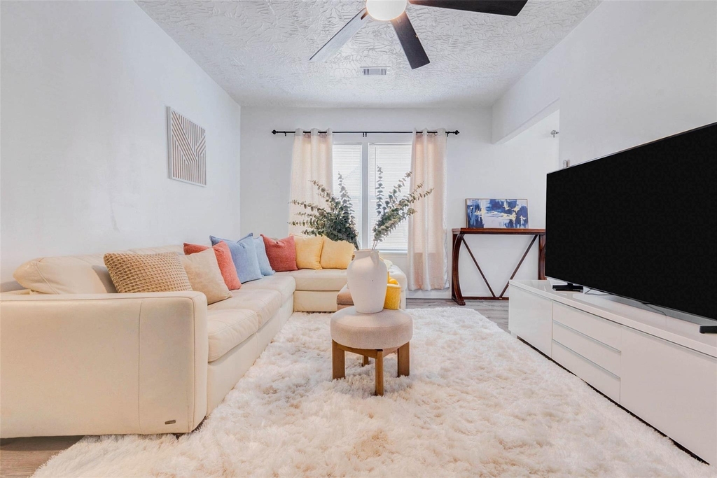 2902 Truxillo Street - Photo 7