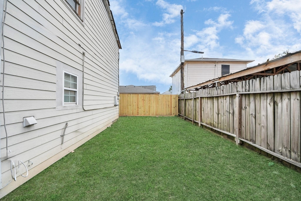 2902 Truxillo Street - Photo 31