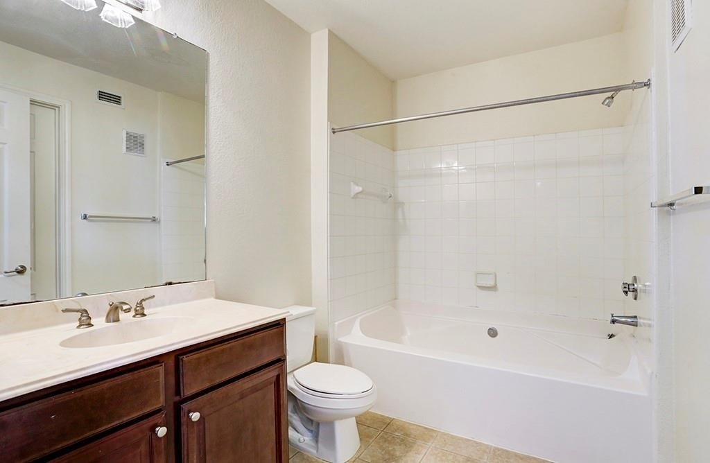 7575 Kirby Drive - Photo 14