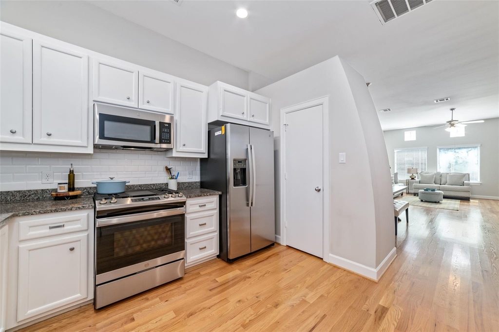 8705 Bryam - Photo 12