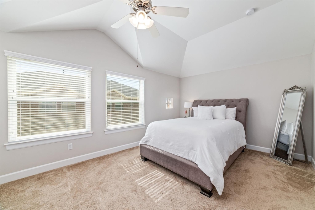 8705 Bryam - Photo 14