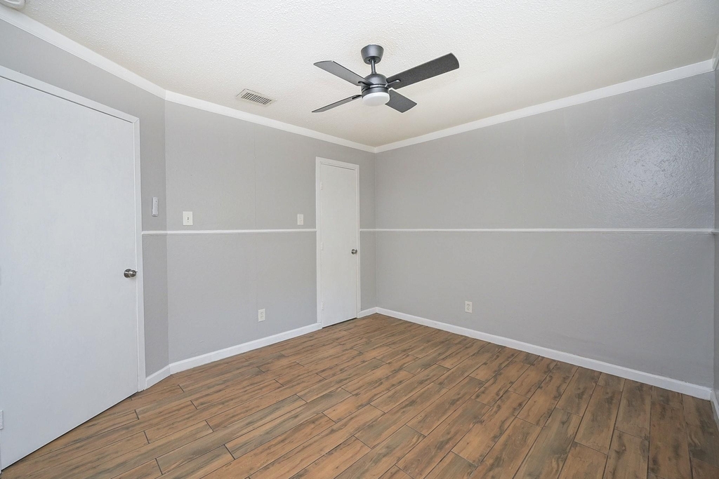 506 N 3rd Street - Photo 12