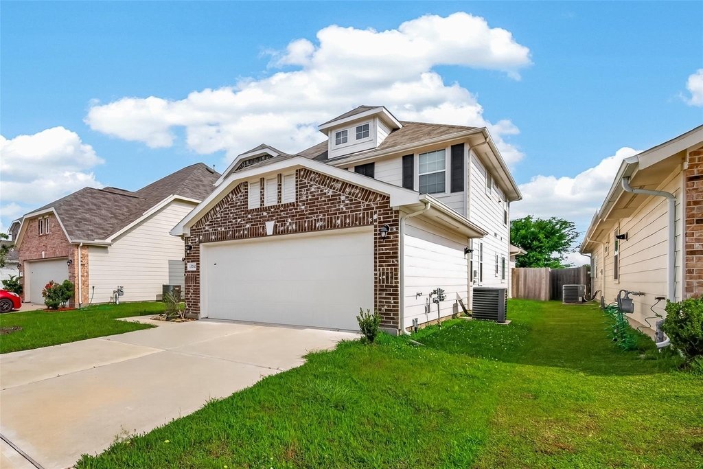 13730 Andover Park Drive - Photo 2