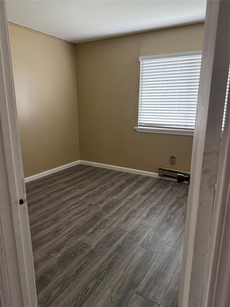 4515 7th Street - Photo 13
