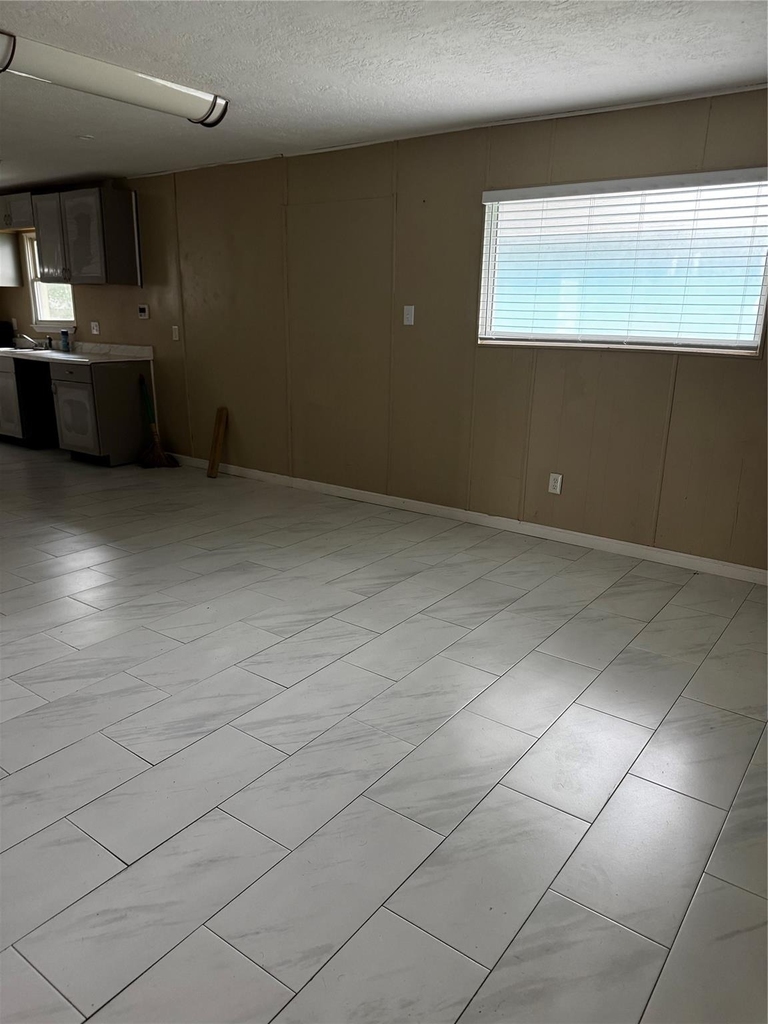 4515 7th Street - Photo 8