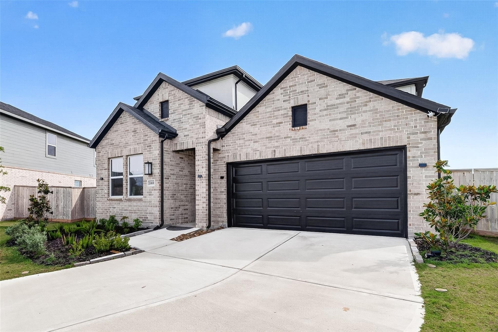 21831 Tallulah River Drive - Photo 1