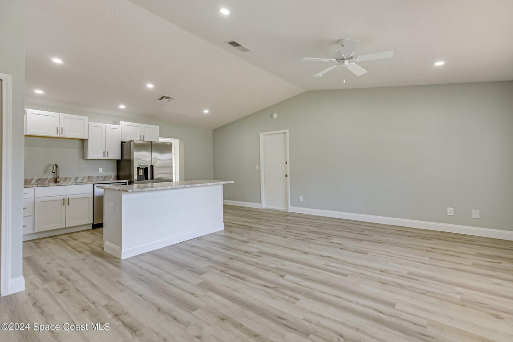 861 Furth Road Nw - Photo 3