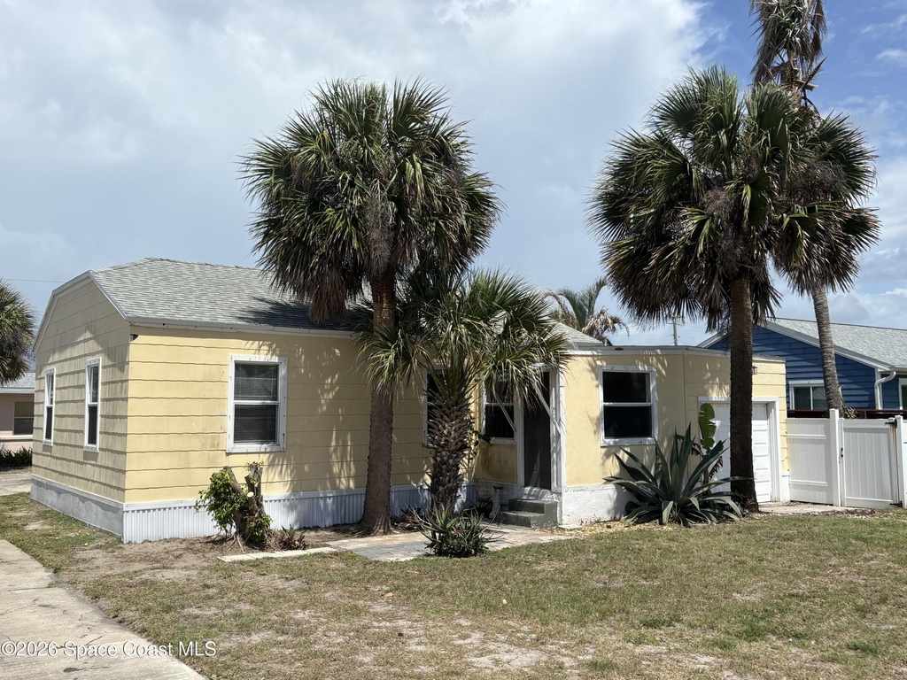 1320 S Atlantic Avenue - Photo 3