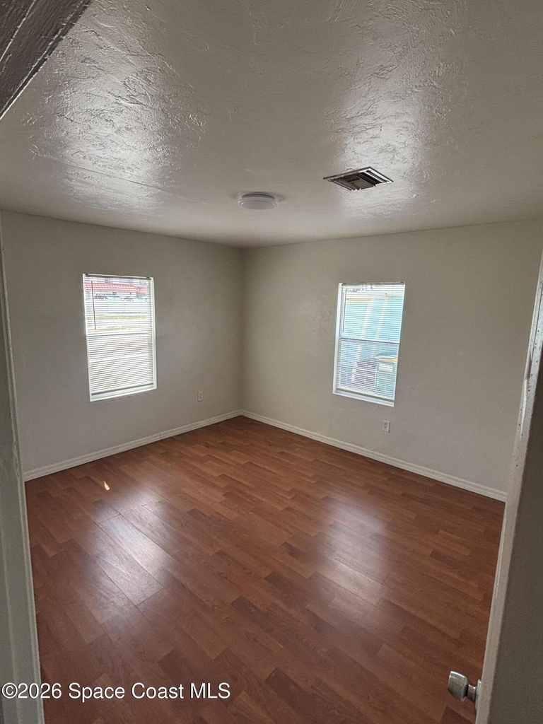 1320 S Atlantic Avenue - Photo 13