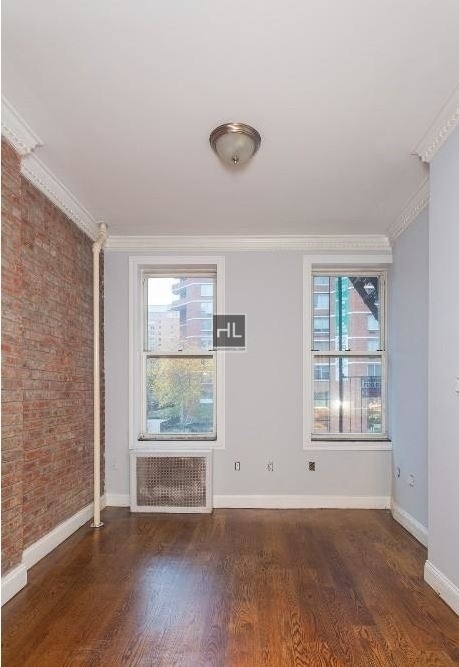 Mulberry St. - Photo 2