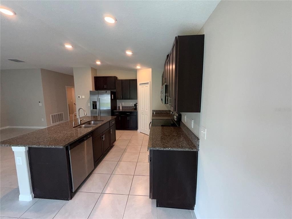 13204 Great Plains Drive - Photo 11