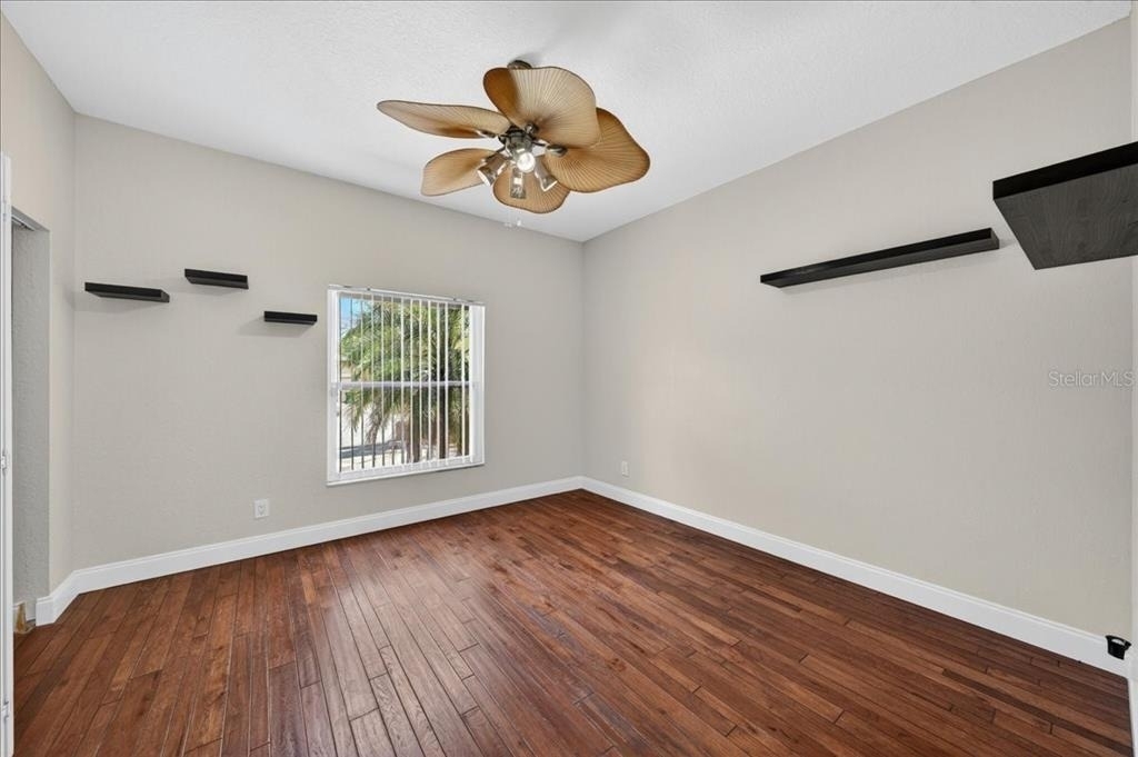 2000 Brent Place - Photo 33