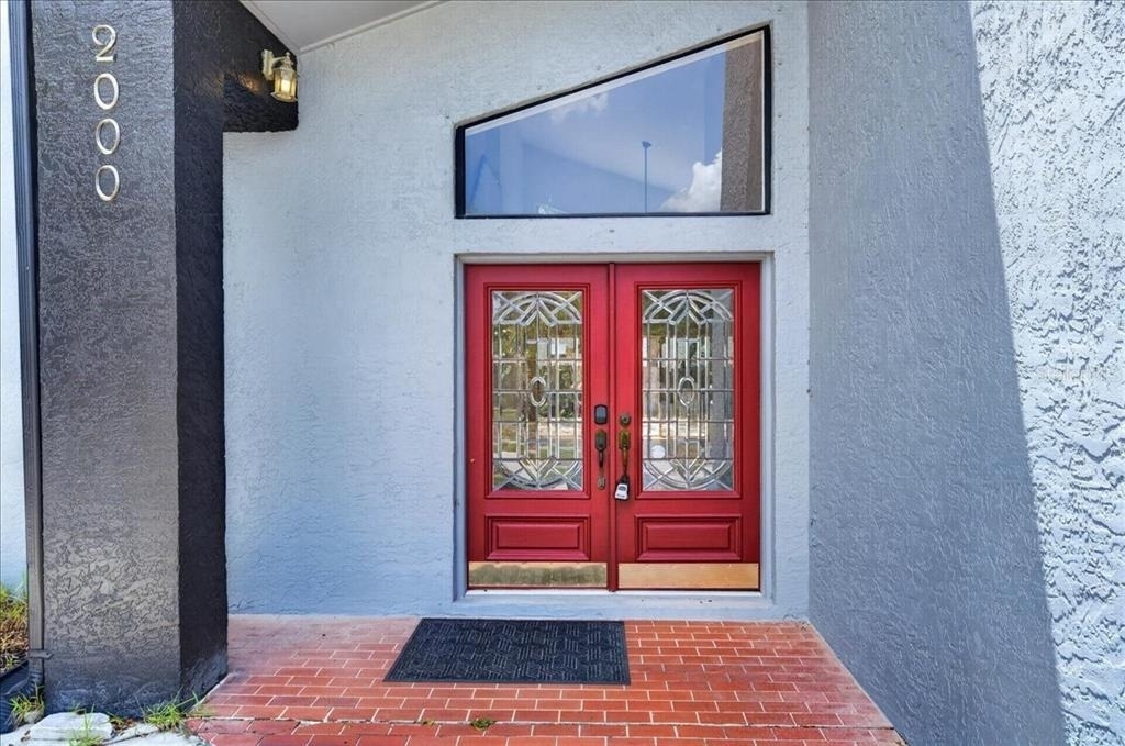 2000 Brent Place - Photo 1