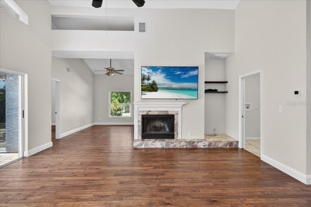 2000 Brent Place - Photo 10