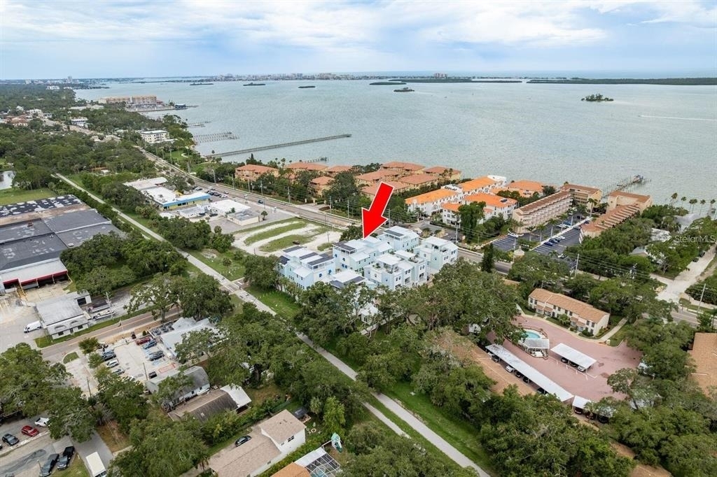 1413 Bayshore Boulevard - Photo 2