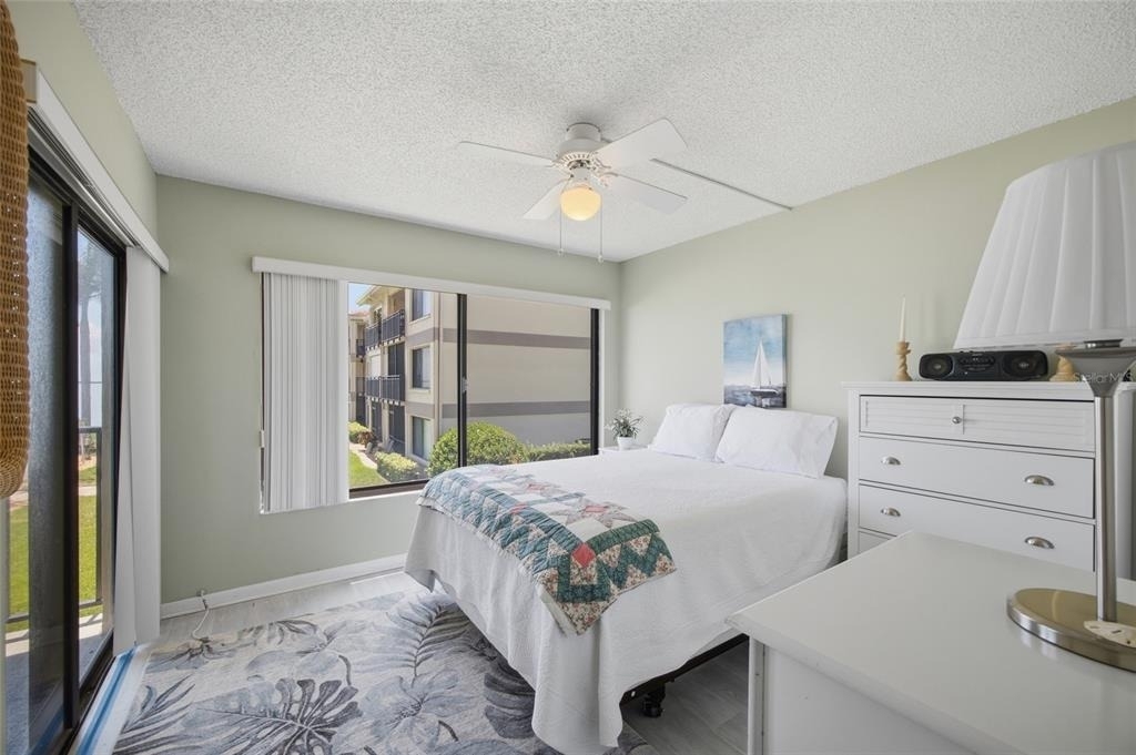 6322 Palma Del Mar Boulevard S - Photo 9