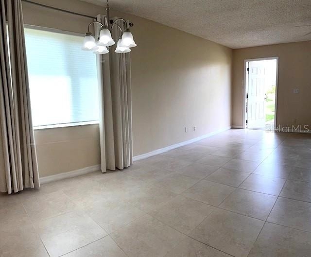 302 Canton Court - Photo 6