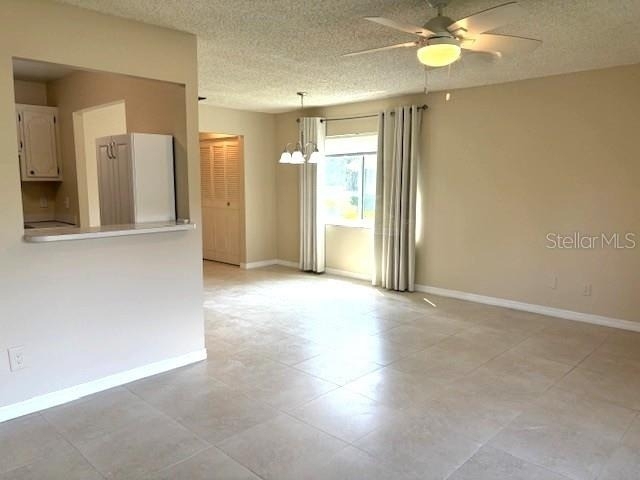 302 Canton Court - Photo 3