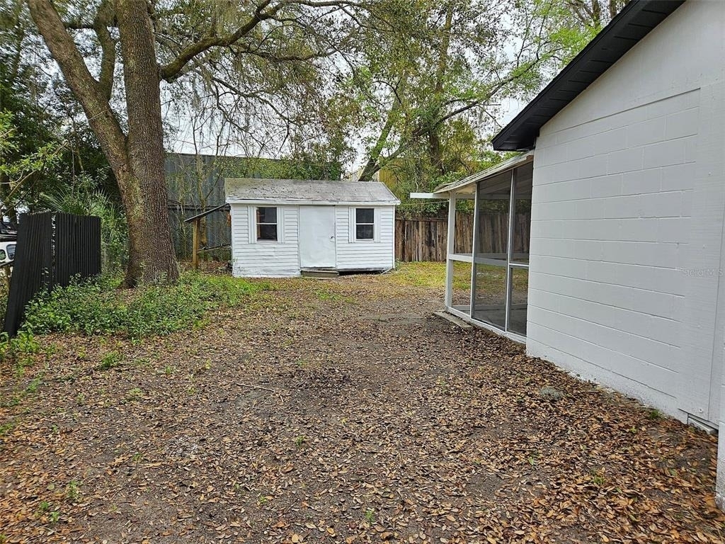 4051 Nw 19th Avenue - Photo 12