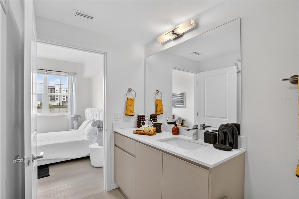 5579 Millenia Park Boulevard - Photo 4