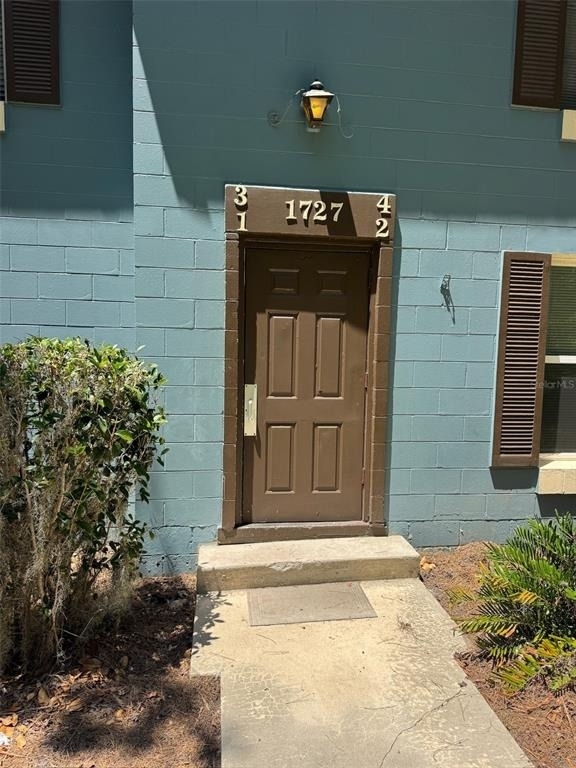 1727-1727 Ne 2nd Street - Photo 1