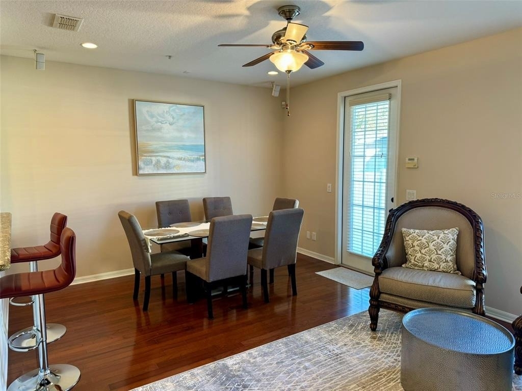 993 Juel Street - Photo 9