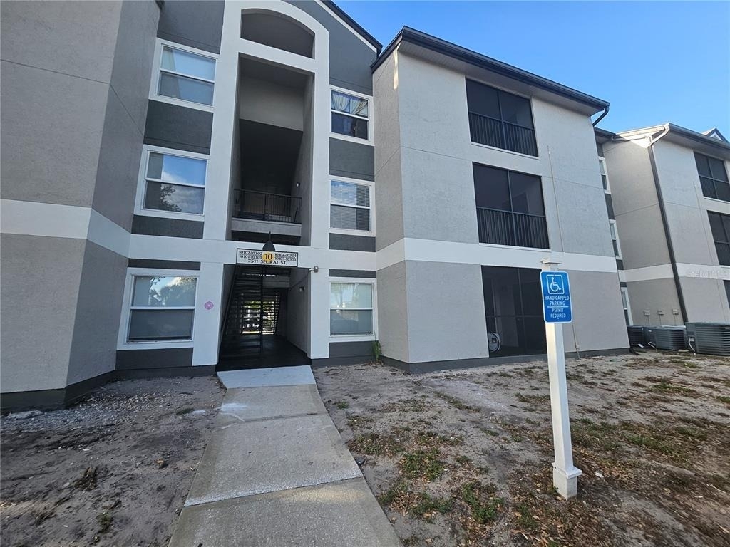 7511 Seurat Street - Photo 2